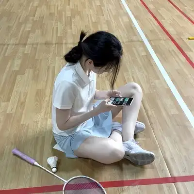 康辉伟